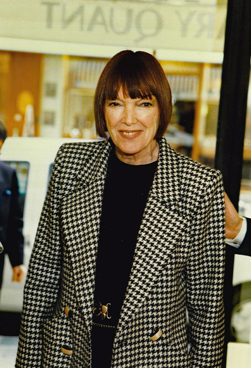 “迷你裙之母”去世，60年代最前卫的设计师和企业家