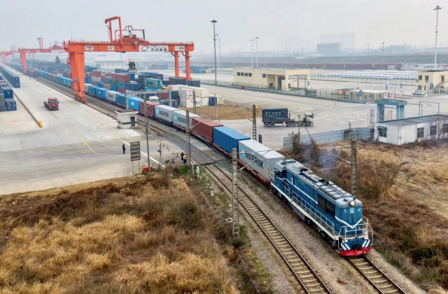 中欧班列（武汉）开通“欧洲-武汉-台湾”铁海多式联运通道