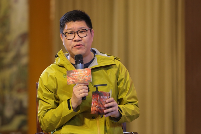 第一财经可持续商业研究中心副主任周旭峰