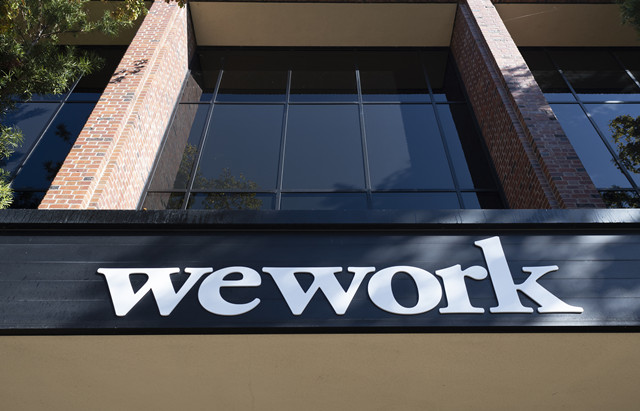 垂危的WeWork却成散户新宠，若破产将冲击美国商业地产