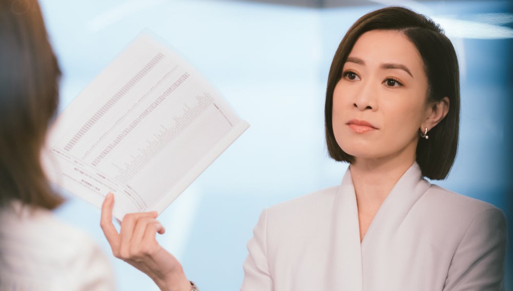 职场剧《新闻女王》热播，那个熟悉的TVB又回来了？