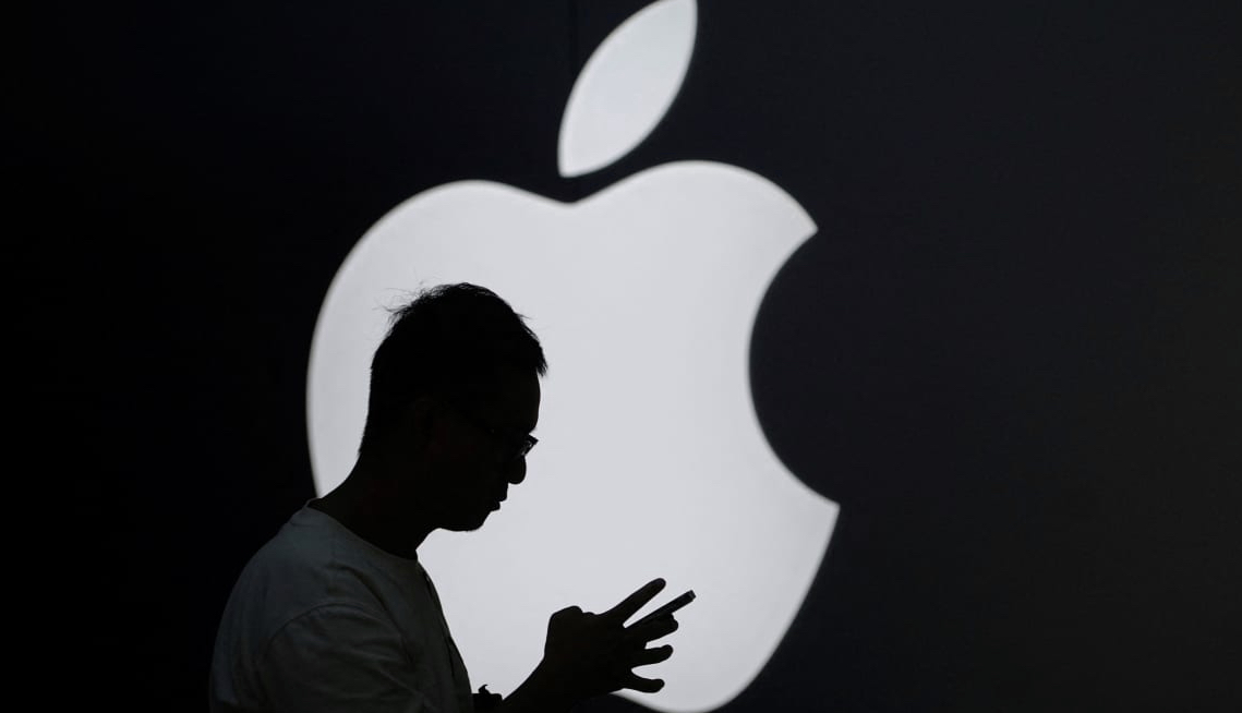 苹果市值重回3万亿美元 但仍面临增长挑战