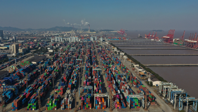 航运巨头为中国备箱：红海危机下，节后空箱堆港还会出现吗